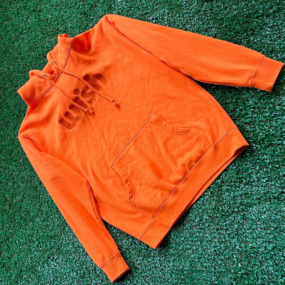 WISH SWEATSHIRT